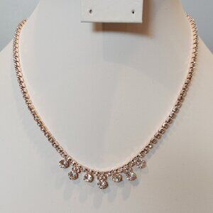 💖💖NWT LAUREN CONRAD ACRYLIC RHINESTONE NECKLACE